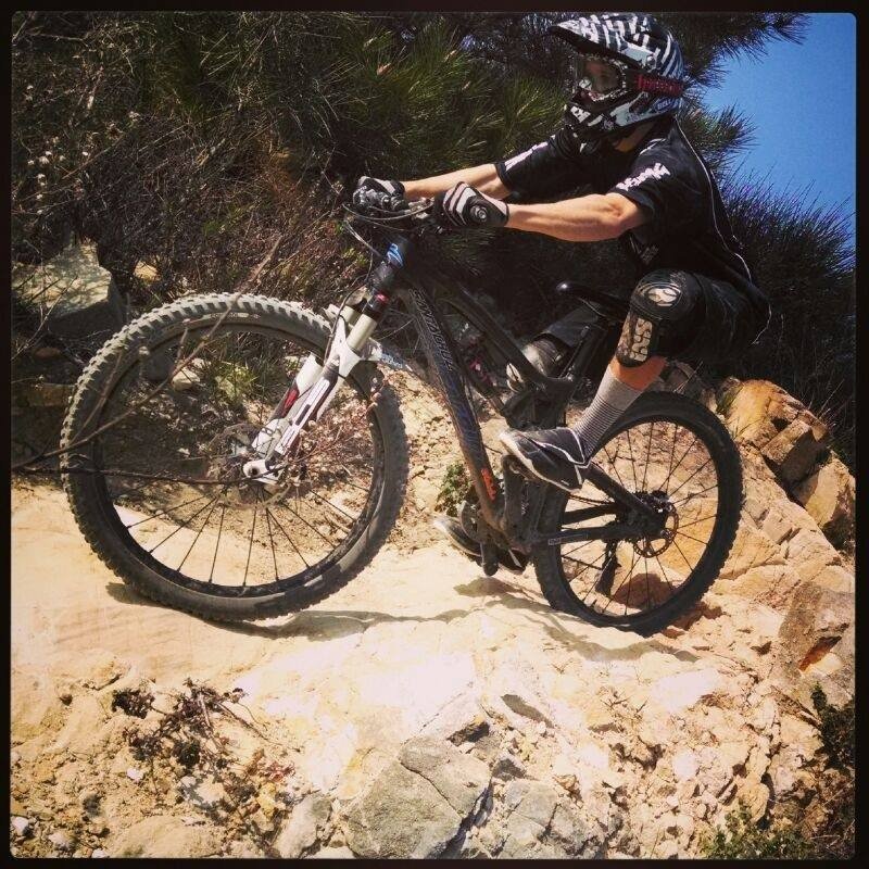 Freeride excursion (mechanized ascent, 7/8 descents) with rental